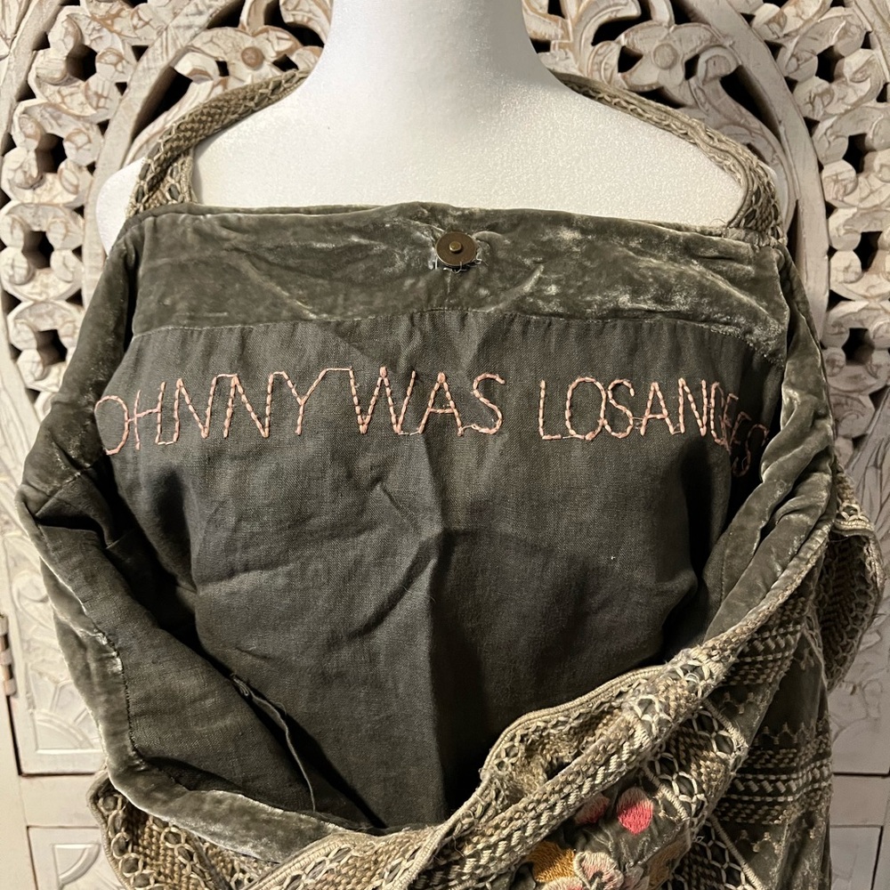 Johnny Was Bag Embroidered Peacock hobo bag some flaws - Picture 3 of 7